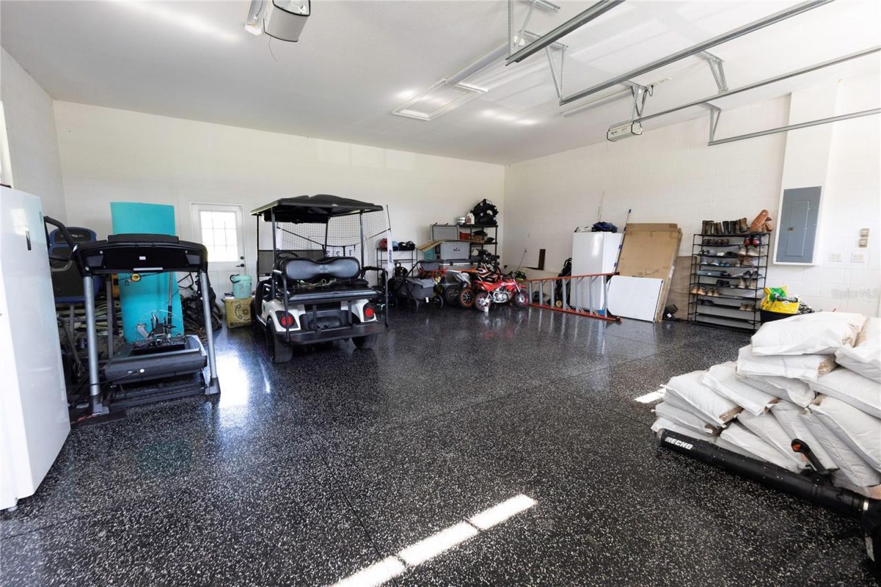 2870 NW 87th Avenue, Wildwood, FL 34785 Photo