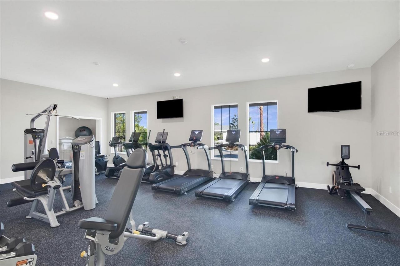 1561 Lake Bank Lane, Deland, FL 32724 Photo
