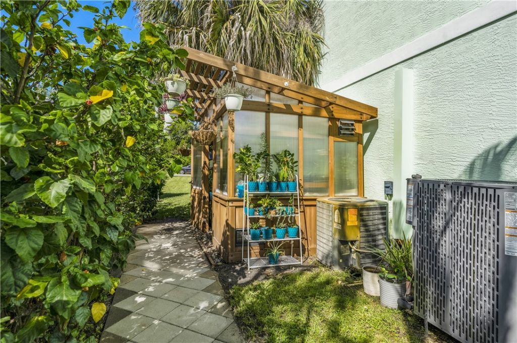 13610 Old Dixie Highway, Sebastian, FL 32958 Photo