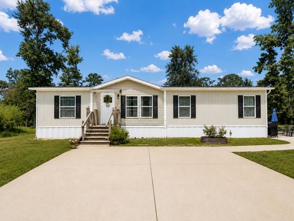 1897 NW Radford Denson Road , Greenville, FL 32331