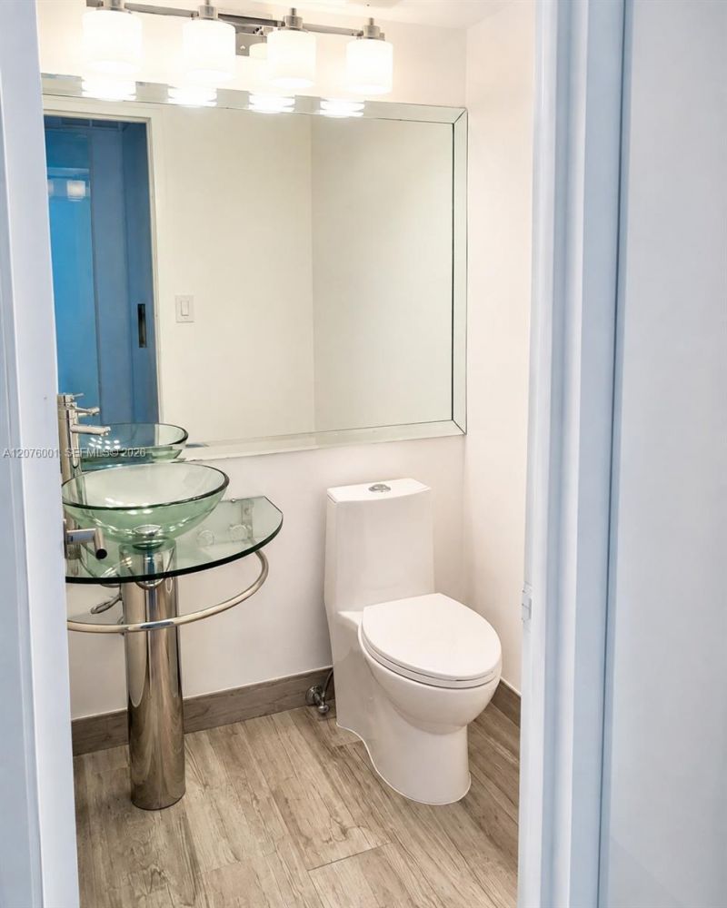 2333 Brickell Ave., Unit 2309, Miami, FL 33129 Photo