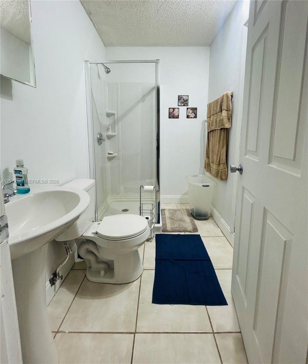 4939 SW 143rd Ave, Miami, FL 33175 Photo