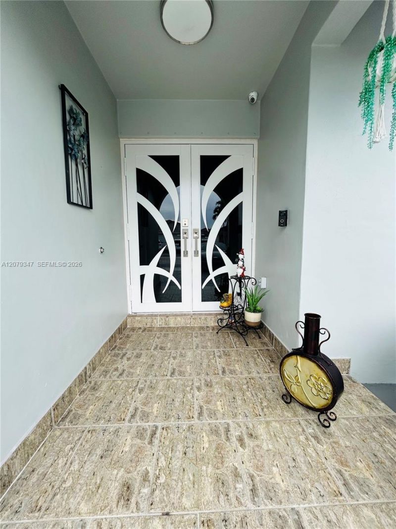 4939 SW 143rd Ave, Miami, FL 33175 Photo