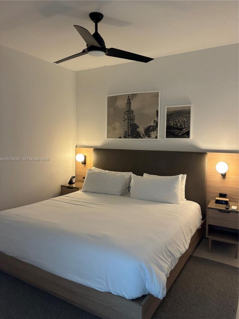 159 NE 6th St , Unit 3303, Miami, FL 33132 Photo