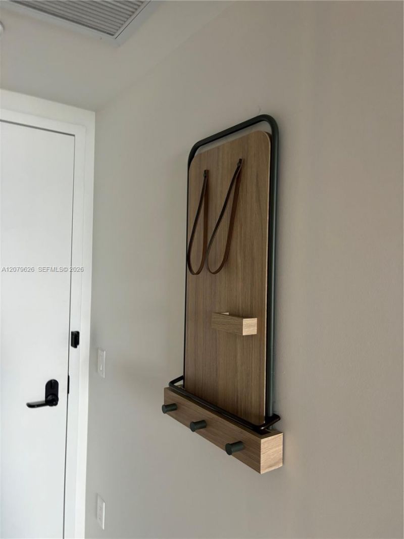 159 NE 6th St , Unit 3303, Miami, FL 33132 Photo