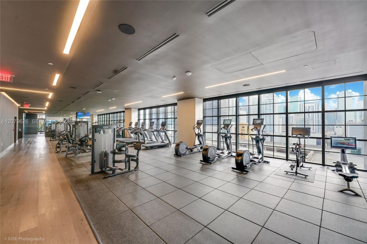 159 NE 6th St , Unit 3303, Miami, FL 33132 Photo