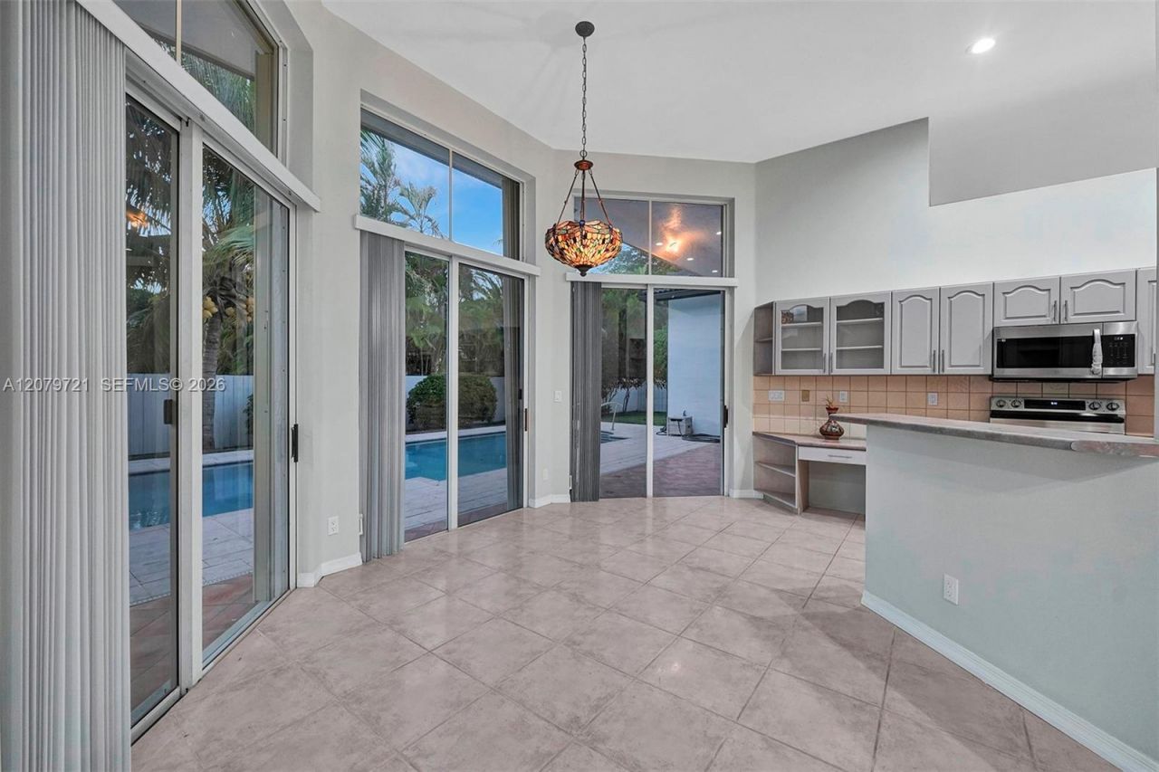 18440 SW 77th Ct, Cutler Bay, FL 33157 Photo