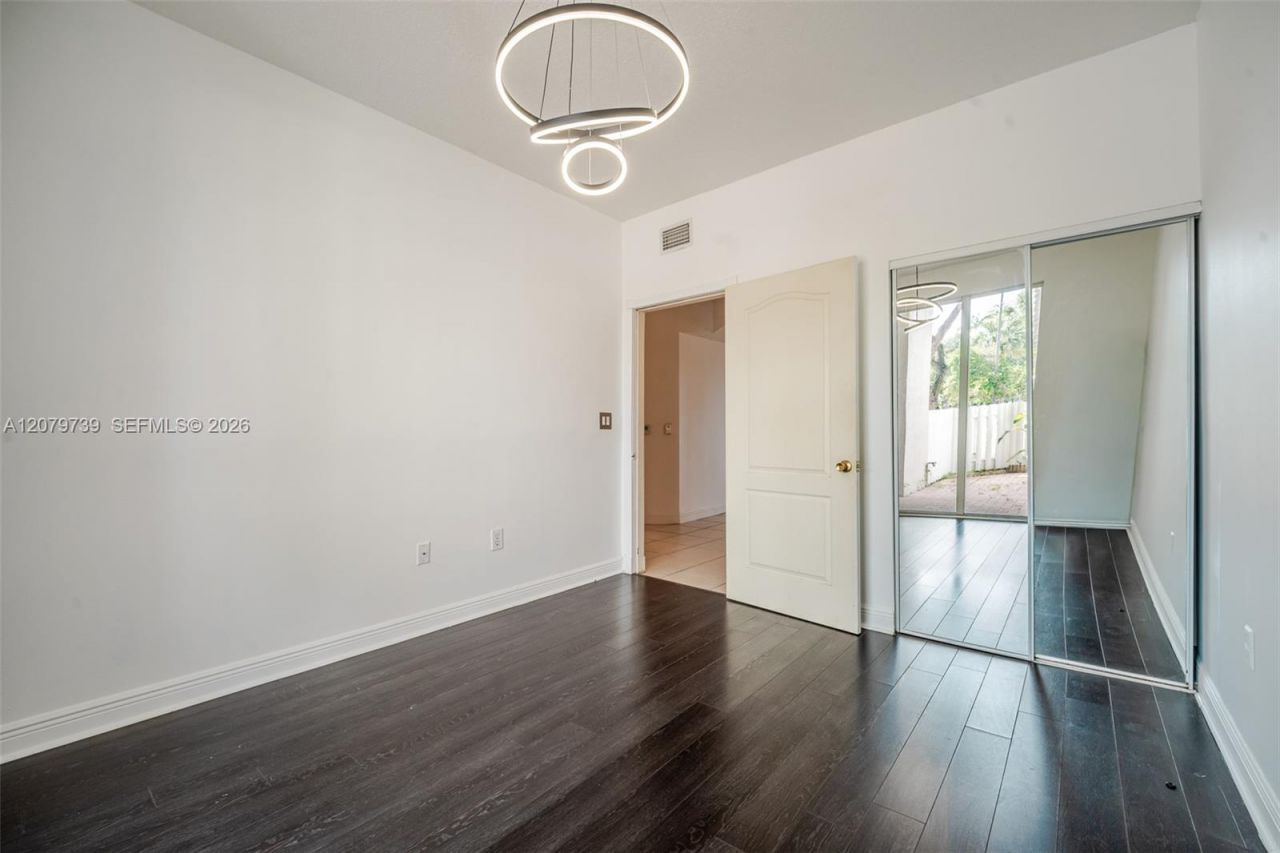 10750 NW 66th St , Unit 102, Doral, FL 33178 Photo
