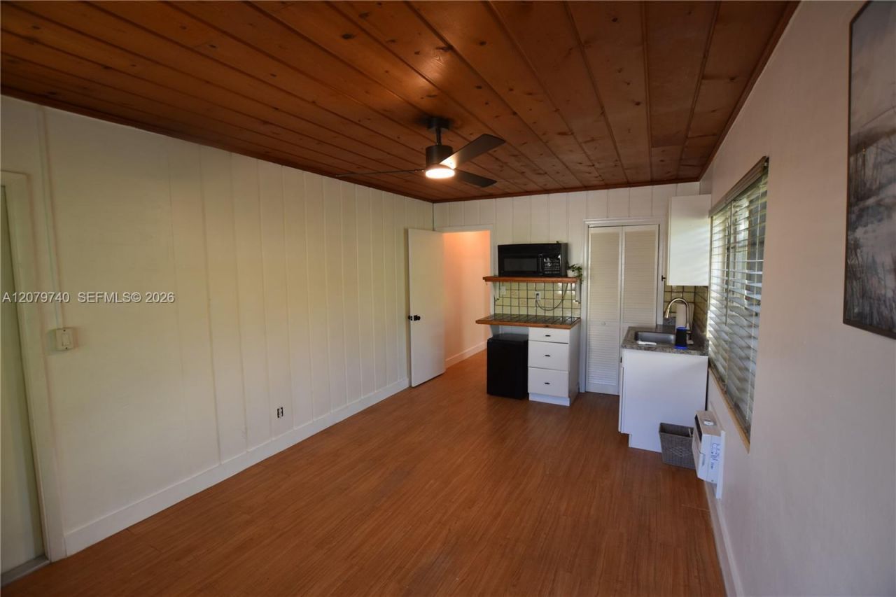 801 SE 4th Street, Unit 2, Boynton Beach, FL 33435 Photo