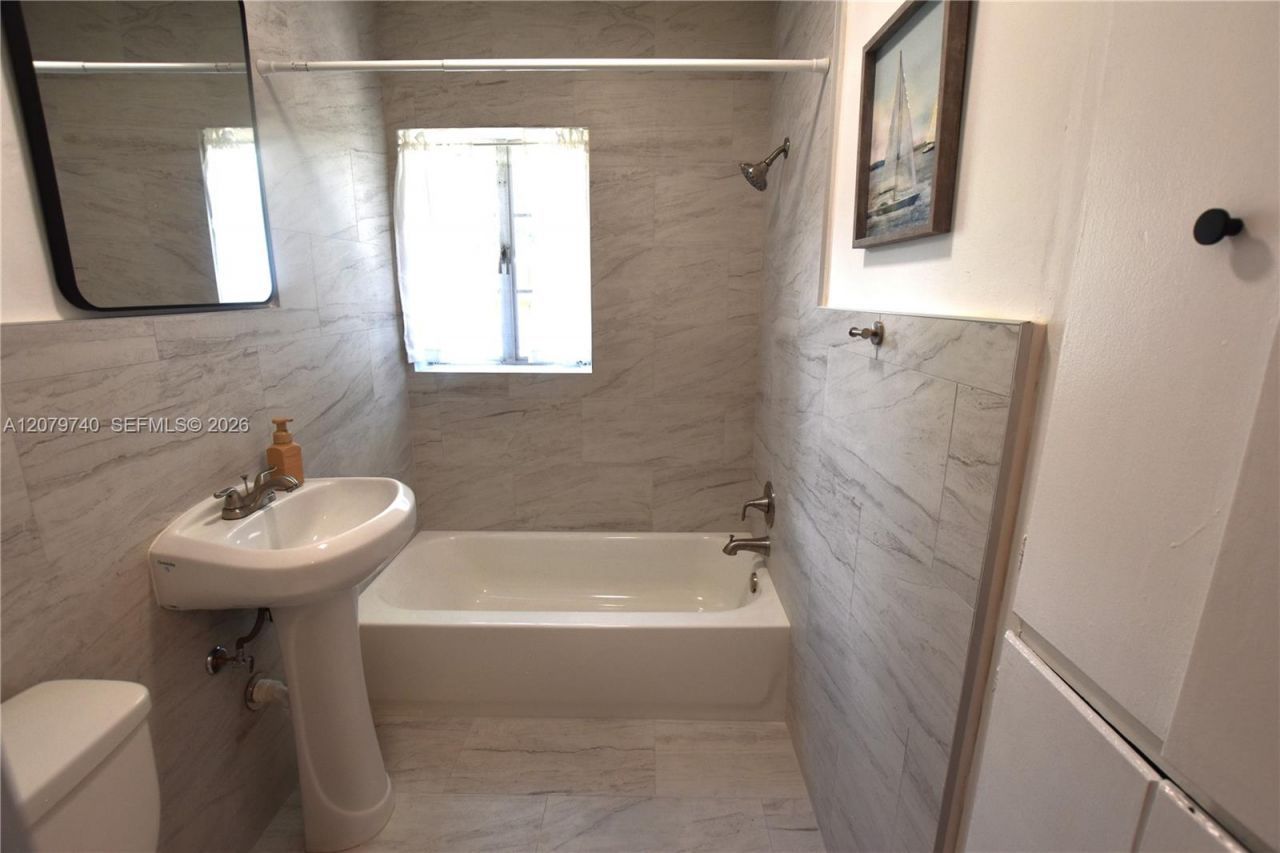801 SE 4th Street, Unit 2, Boynton Beach, FL 33435 Photo