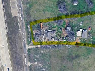 9900 I-35 , Sanger, TX 76266