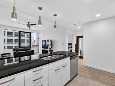 1200 Main Street, Unit 1708, Dallas, TX 75202