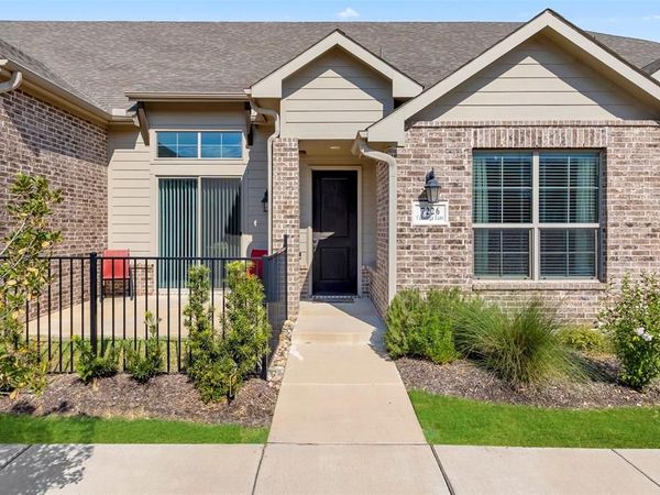 7226 Calistoga Lane, Grand Prairie, TX 75054
