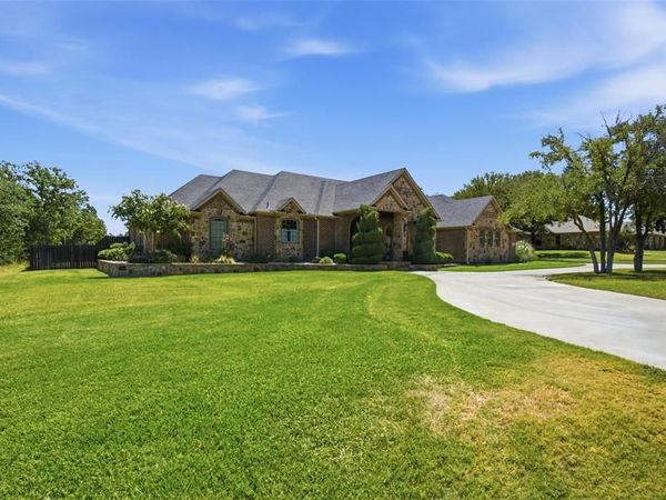 116 Timberview Drive, Graham, TX 76450