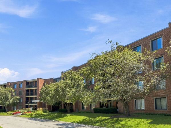 1415 E Central Road , Unit 319C, Arlington Heights, IL 60005