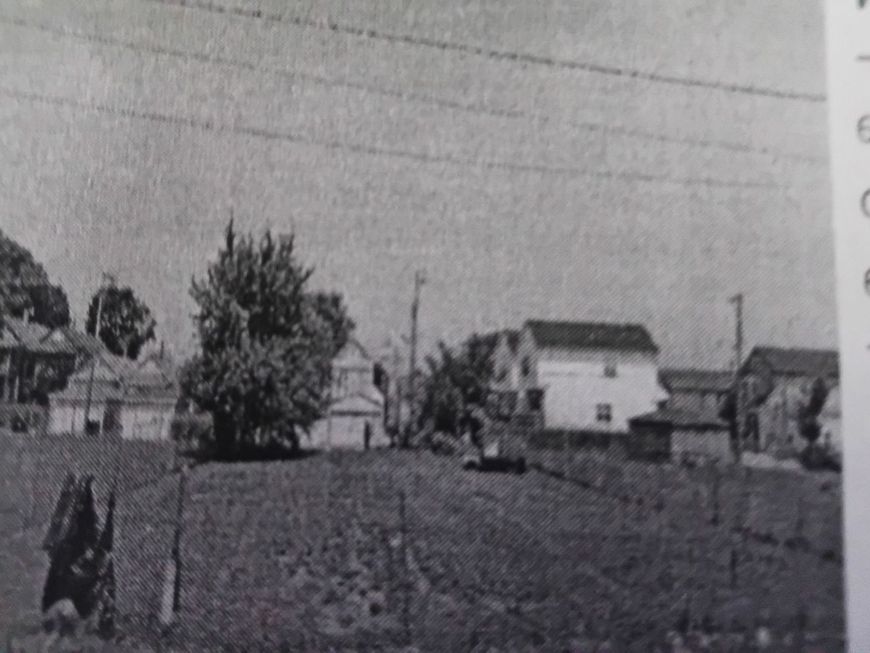 Main Photo