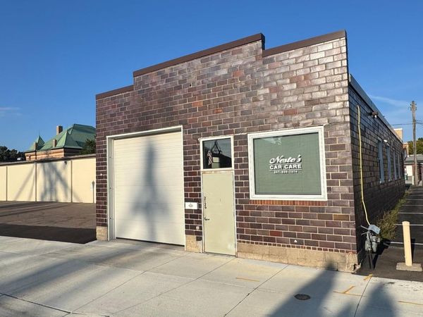 212 2nd Street NW, Waseca, MN 56093