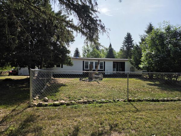 5708 Choctaw Trail, Frederic, MI 49733