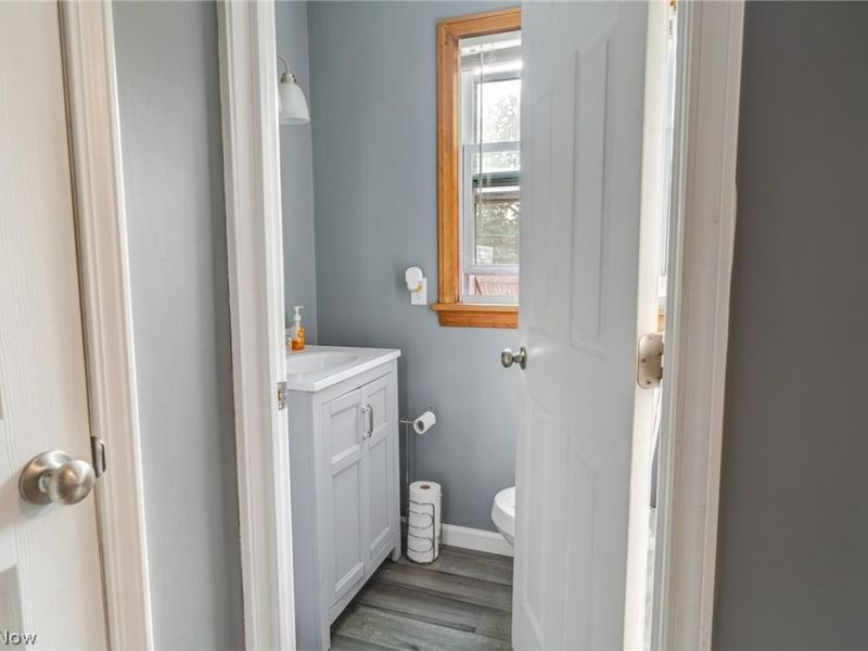 422 Reed Avenue, Akron, OH 44301 Photo 13