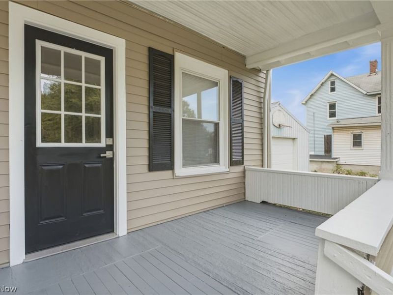 617 Carnahan Avenue NE, Canton, OH 44704 Photo 5