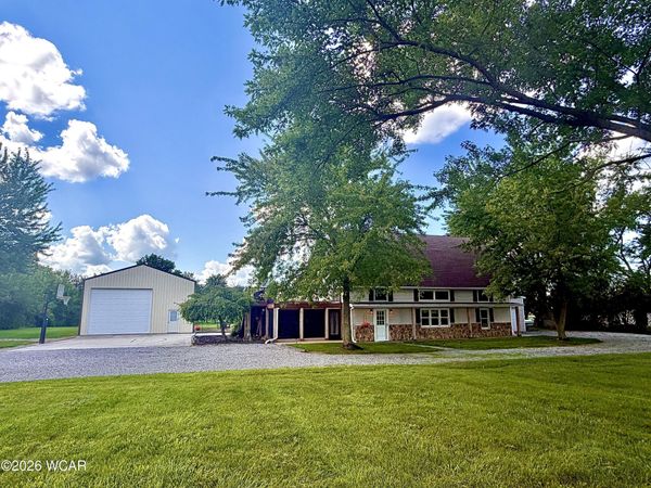 2350 S Wapak Road, Lima, OH 45805