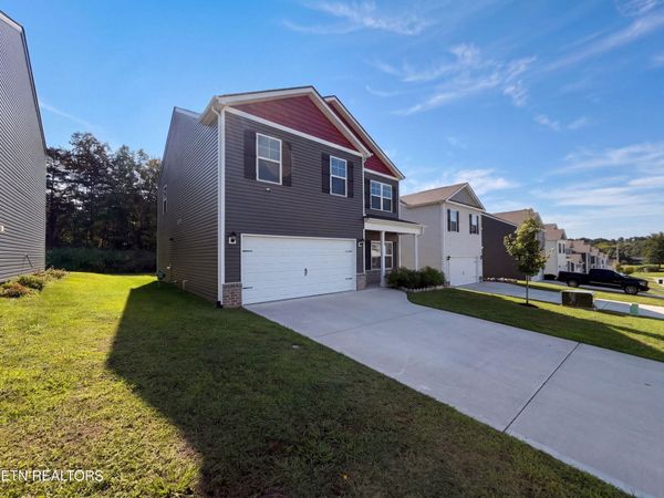1120 Amber Vista Lane, Knoxville, TN 37914