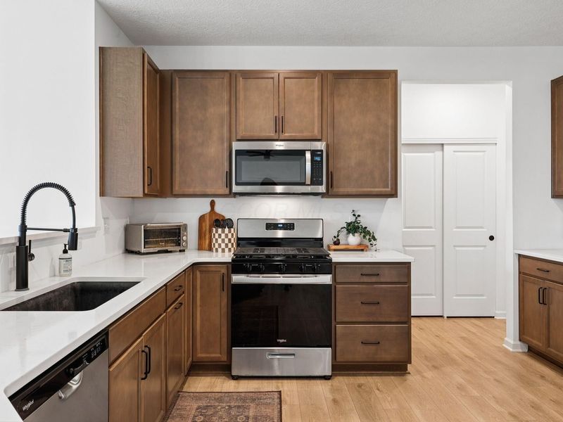 2105 Ashby Way, Plain City, OH 43064 Photo 8