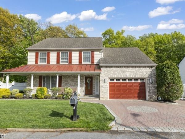 279 Nathan Ct, Aberdeen, NJ 07721