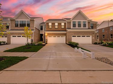 49533 Coldwater Ridge Drive, Northville Township, Mi 48168
