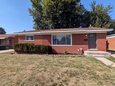 8507 Darlene Street , Warren, Mi 48093