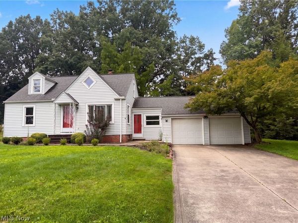 6652 Oakwood Drive , Independence, OH 44131