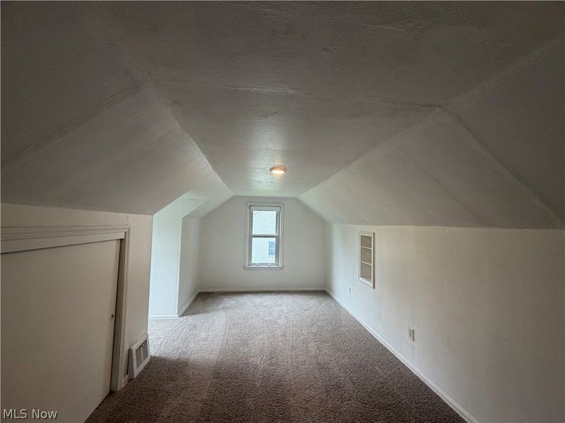 6652 Oakwood Drive, Independence, OH 44131 Photo 14