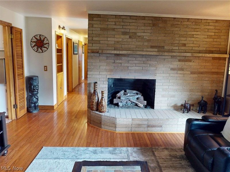 4825 Gardendale Avenue NE, Canton, OH 44714 Photo 4