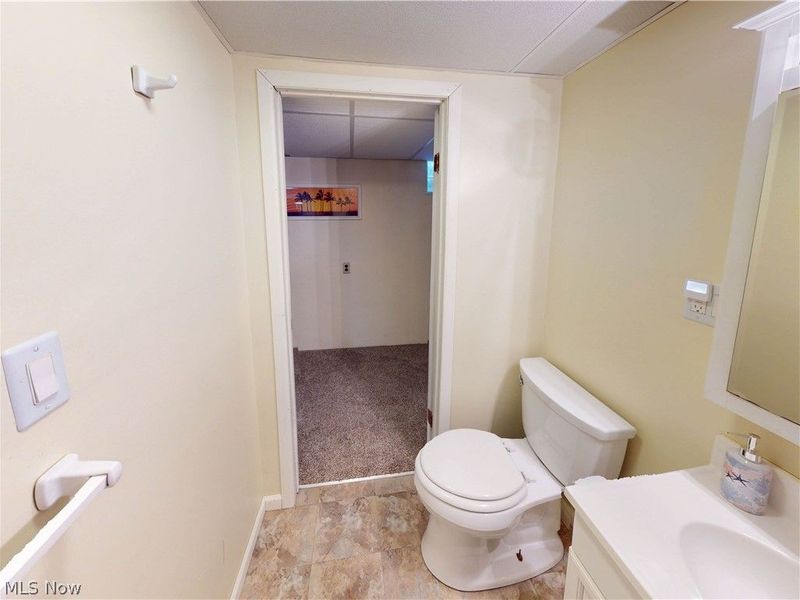 4825 Gardendale Avenue NE, Canton, OH 44714 Photo 41