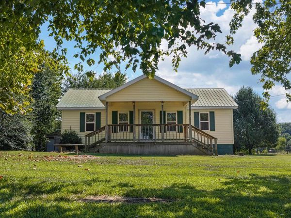 453 Lands Road, Fyffe, AL 35971