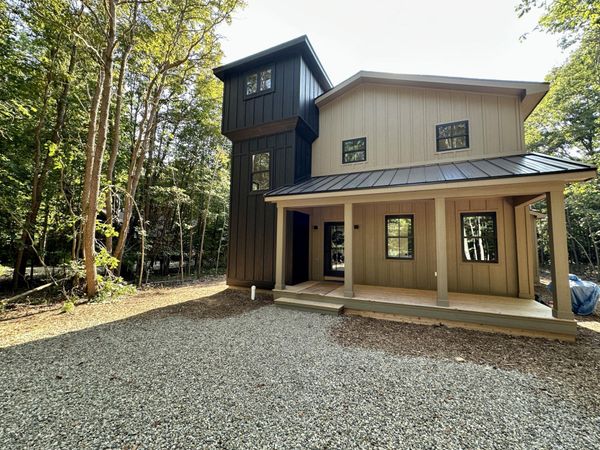 14290 Wildwood Lane, Harbert, MI 49115