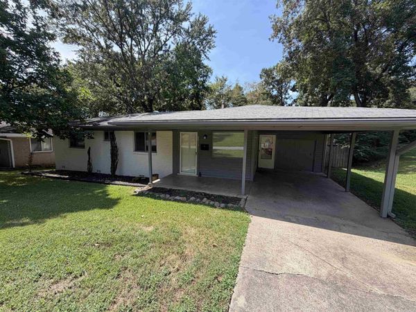 8013 Oakridge Drive , Sherwood, AR 72120