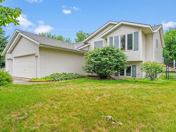 6284 Corwin Court , Inver Grove Heights, MN 55076