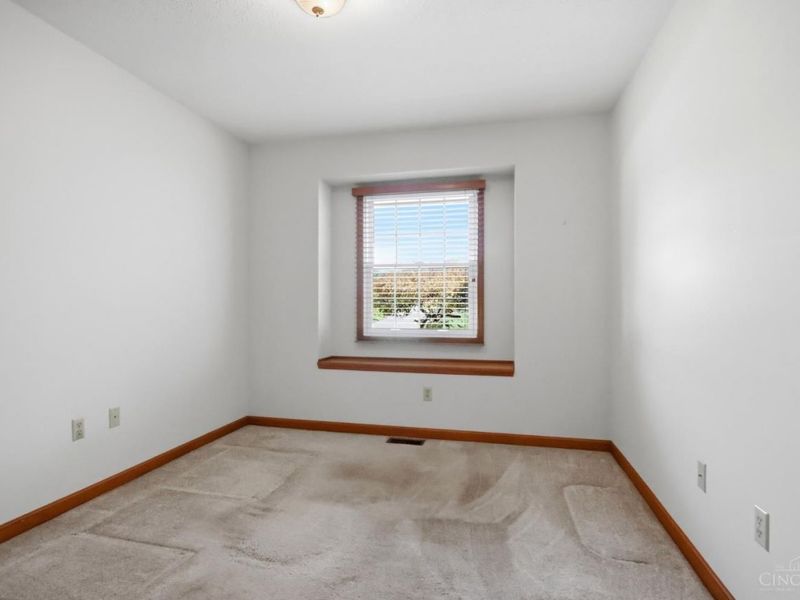 120 Jodee Drive, Middletown, OH 45042 Photo 32