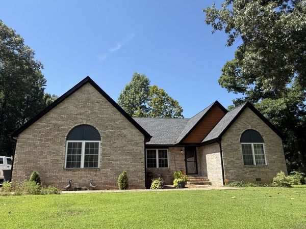 3743 George May Lane , Metropolis, IL 62960