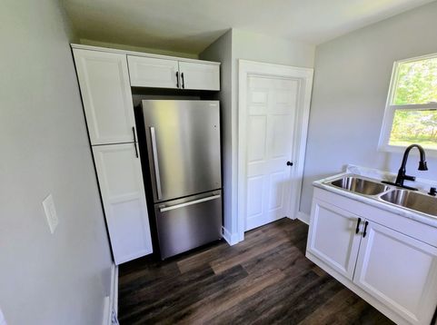 Main Photo