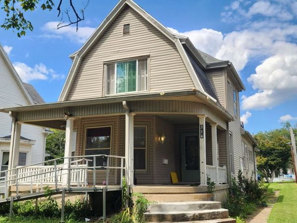 318 E 1st Street , Mt.carmel, IL 62863