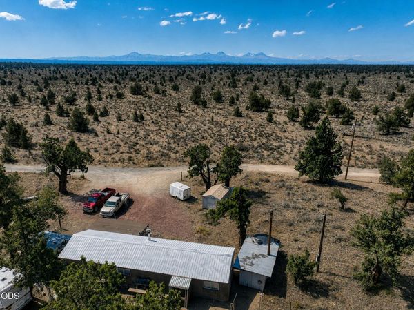 62888 Bend Road, Bend, OR 97701