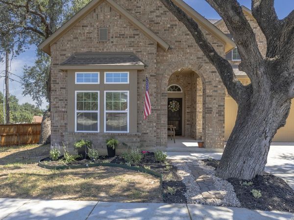 909 BEECHWOOD LN, New Braunfels, TX 78130