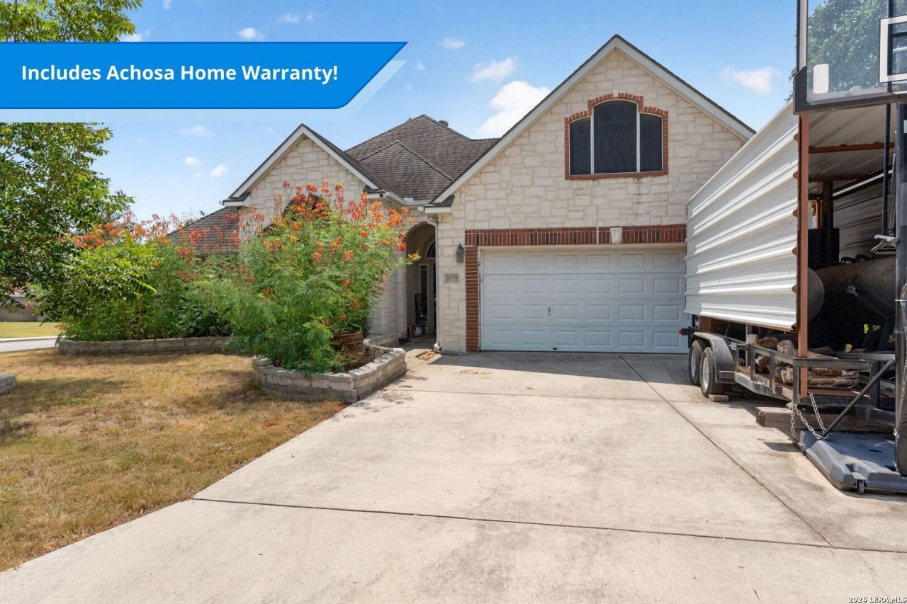 2078 Stonehaven, New Braunfels, TX 78130 Main Photo