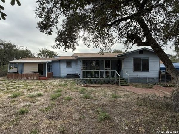 16472 N STATE HIGHWAY 16, Poteet, TX 78065