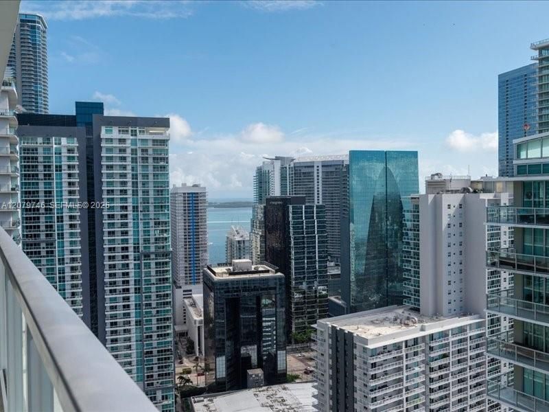 1111 SW 1st Ave, Unit UPH4015, Miami, FL 33130 Photo