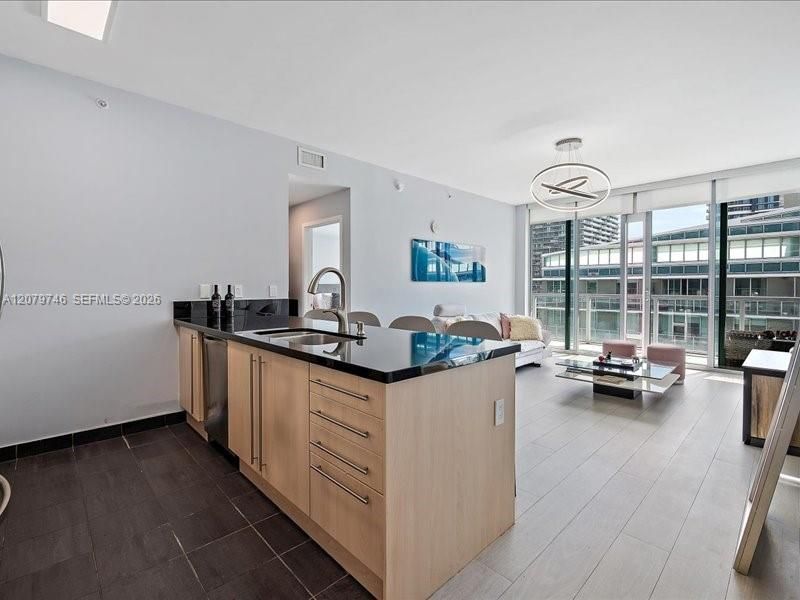 1111 SW 1st Ave, Unit UPH4015, Miami, FL 33130 Photo