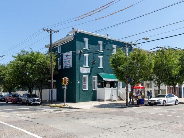 602-604 BROADWAY , CAMDEN, NJ 08103