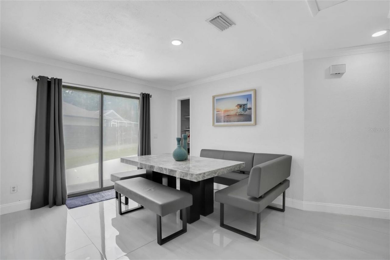 12409 N Boulevard , Tampa, FL 33612 Photo